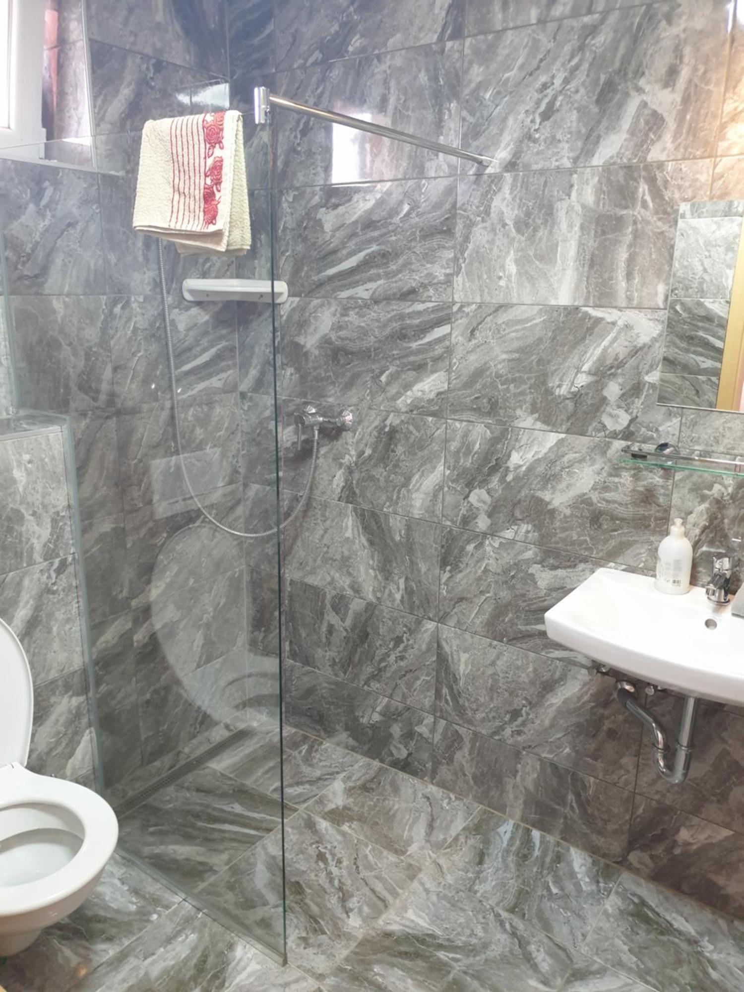 Anita Apartman Sopron Buitenkant foto