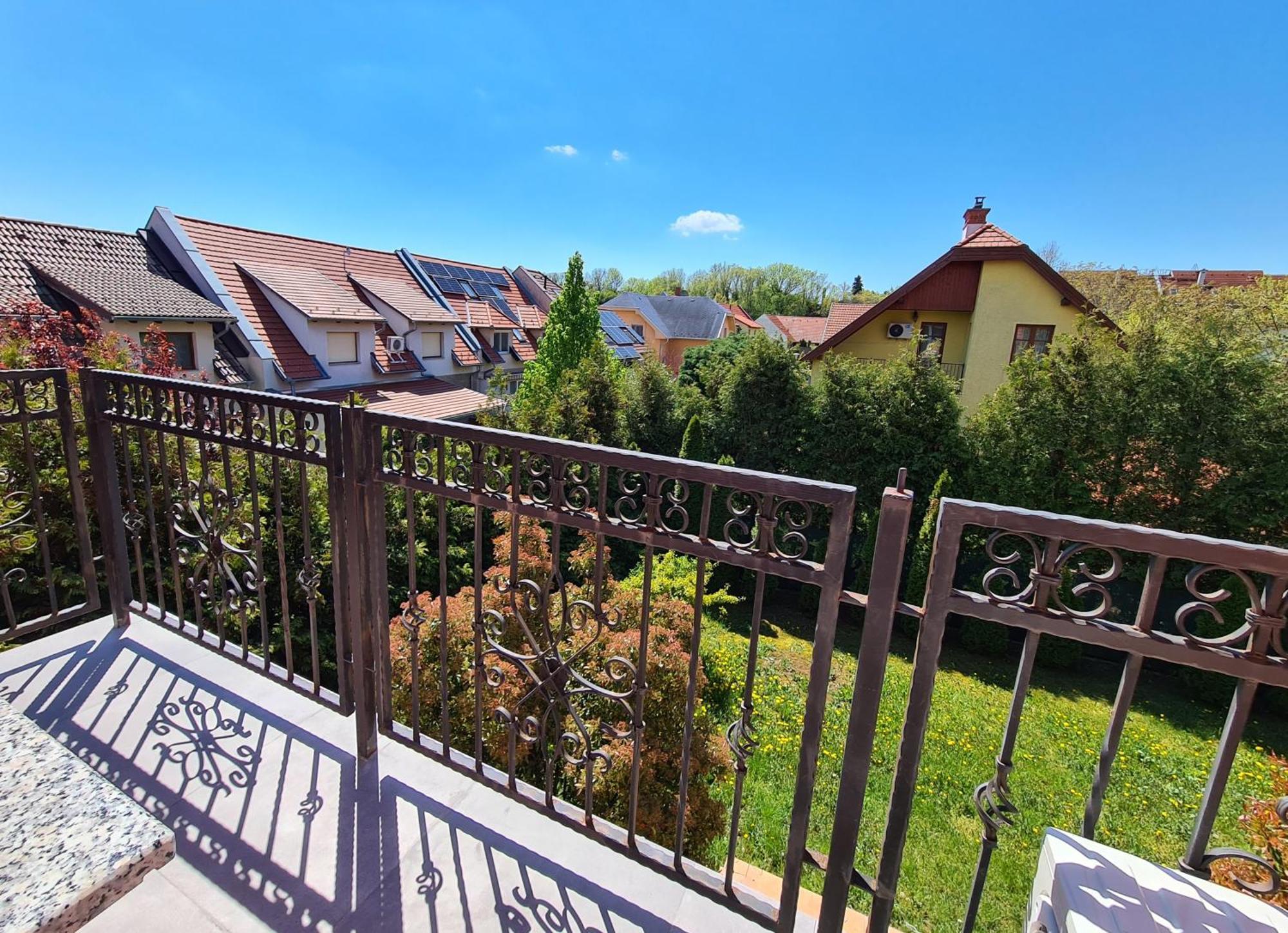 Anita Apartman Sopron Buitenkant foto